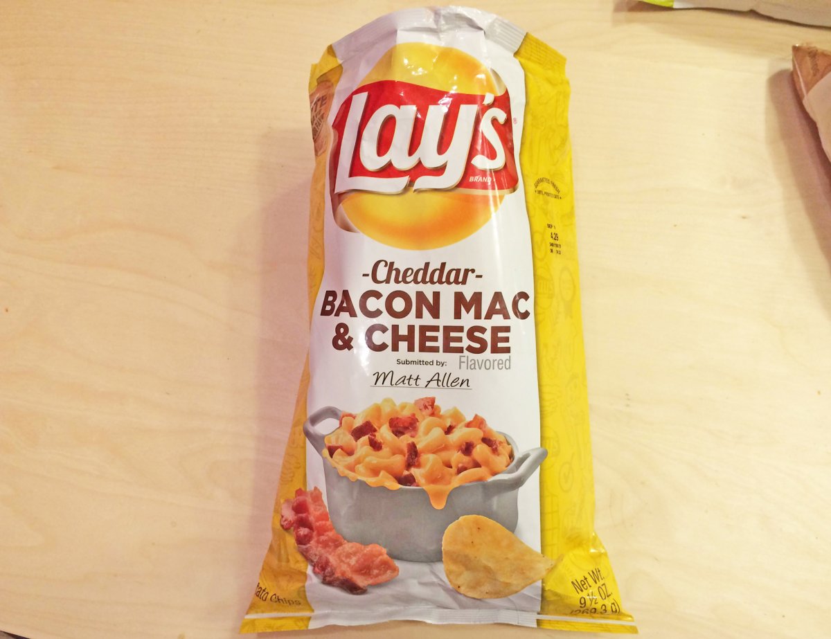 cheddar-bacon-mac-cheese-lays