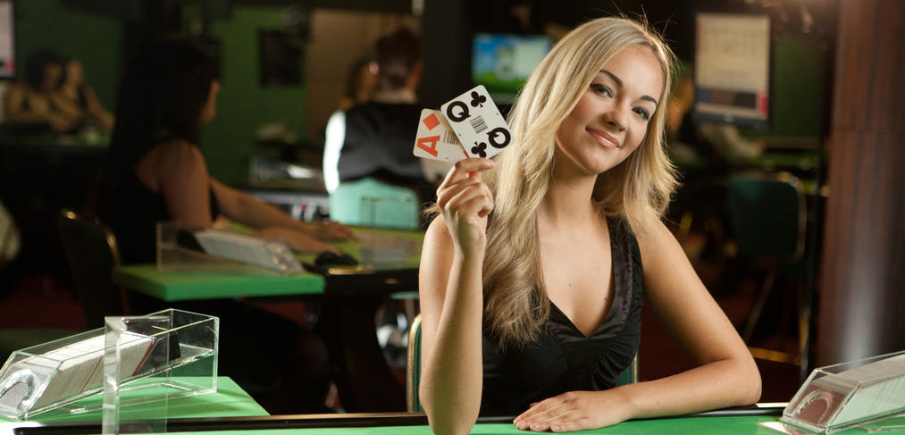 Online casinos with live dealer