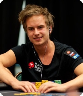 viktor-isildur1-blom-remporte-deux-bracelets-scoop